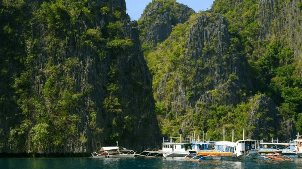 Coron Limestone Cliffs